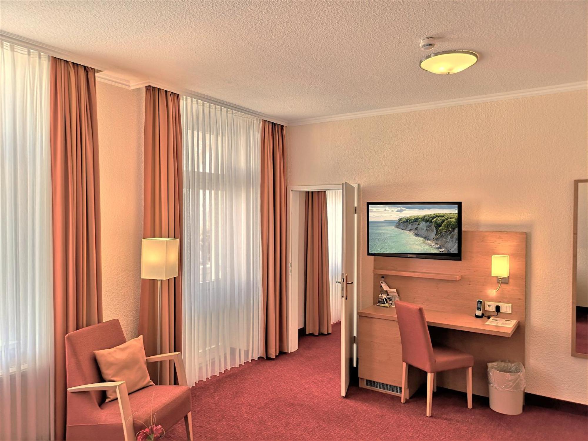 Hotel Villa Meeresgruss Binz Exterior photo