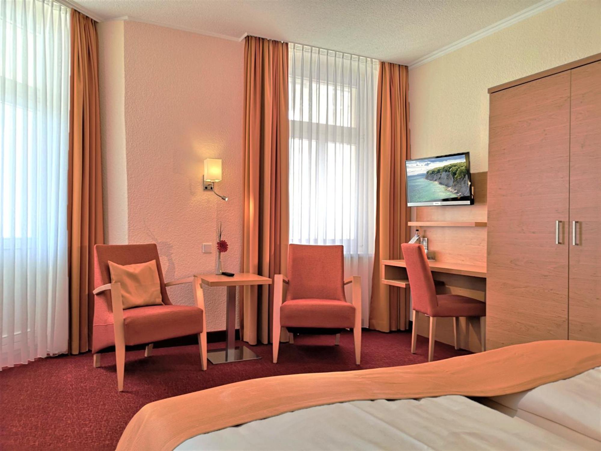 Hotel Villa Meeresgruss Binz Exterior photo